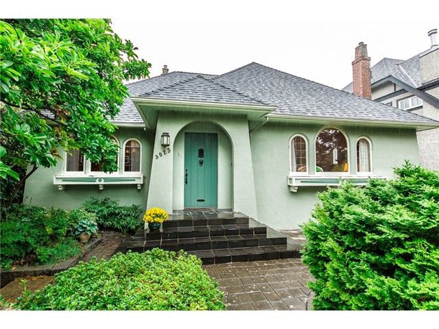 I have sold a property at 3025 33RD AVE W in Vancouver
